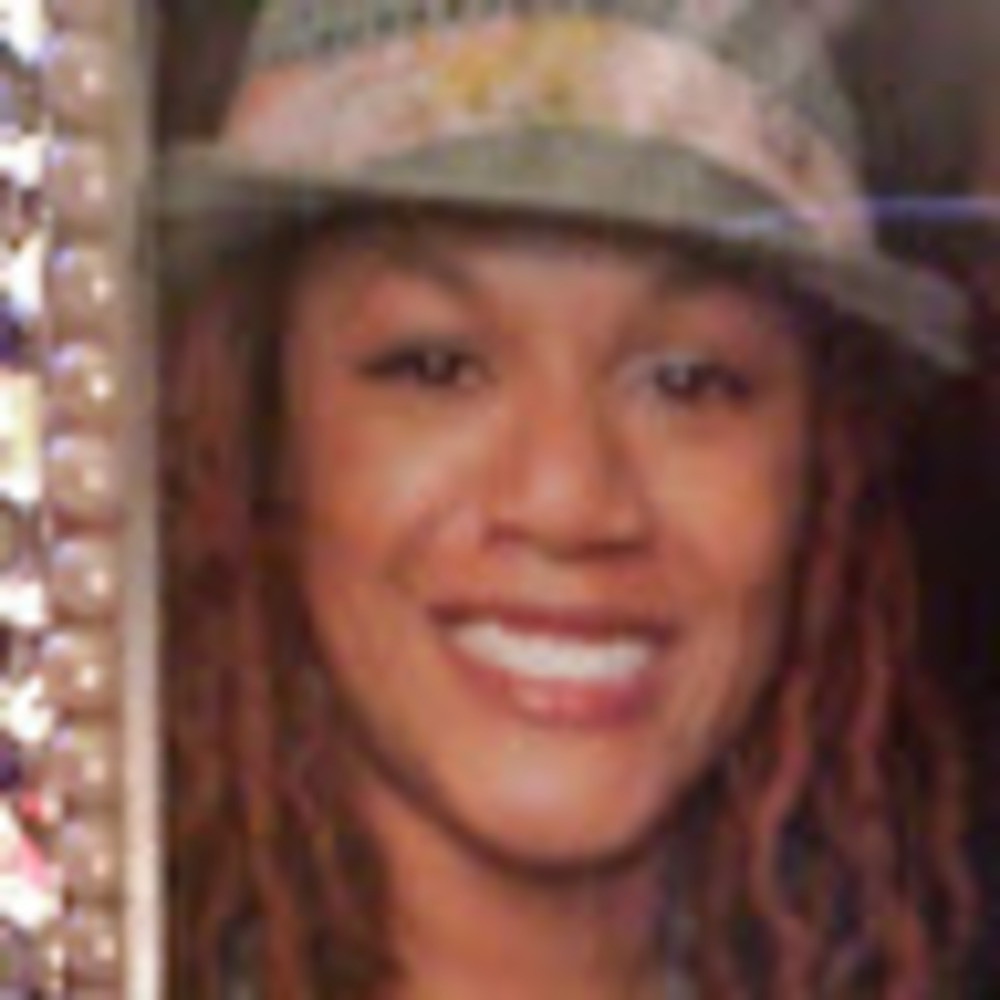 Meet your Posher, Latresha